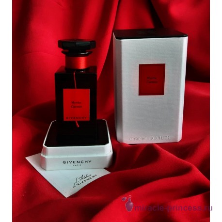 Givenchy Myrrhe Carmin 22