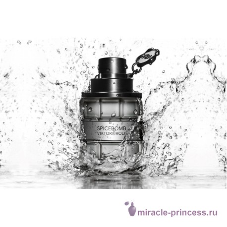 Viktor & Rolf Spicebomb Eau Fraiche 22