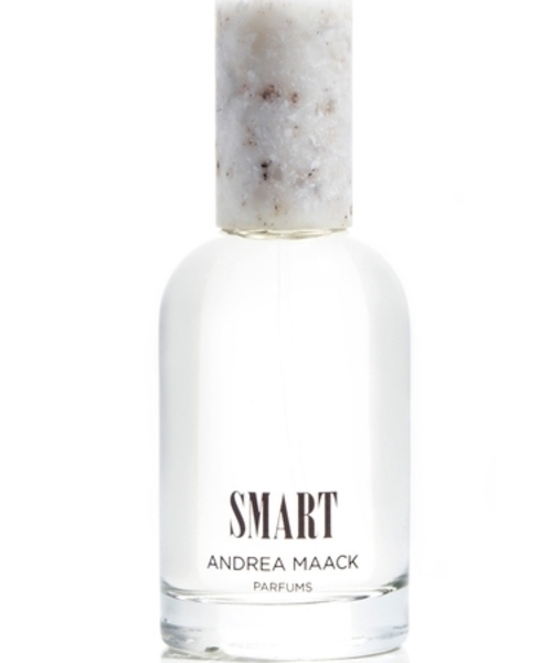 Andrea Maack Smart