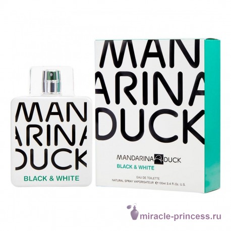 Mandarina Duck Black & White 22