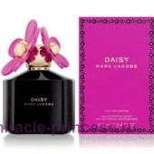 Marc Jacobs Daisy Hot Pink