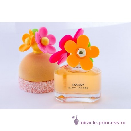 Marc Jacobs Daisy Sunshine 22